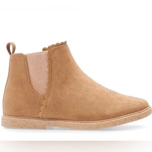 ‡NEW Scalloped Faux Suede +
Sparkle Chelsea Boots, Tucker + Tate 3M